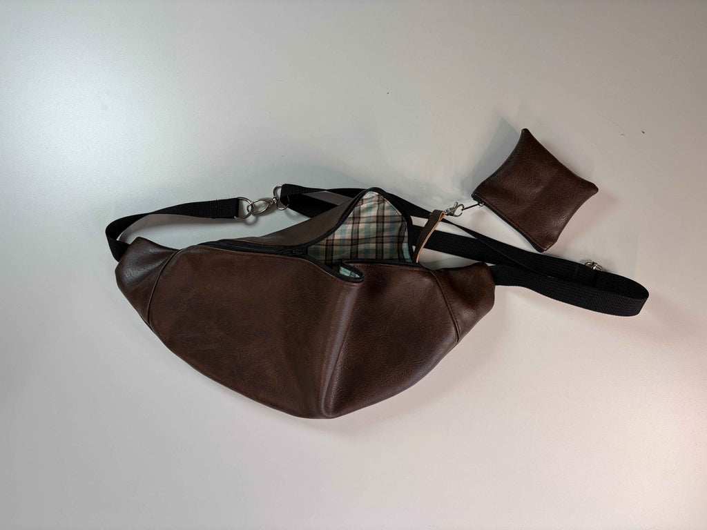 Sac ceinturon (banane) en cuir synthétique - Style au choix