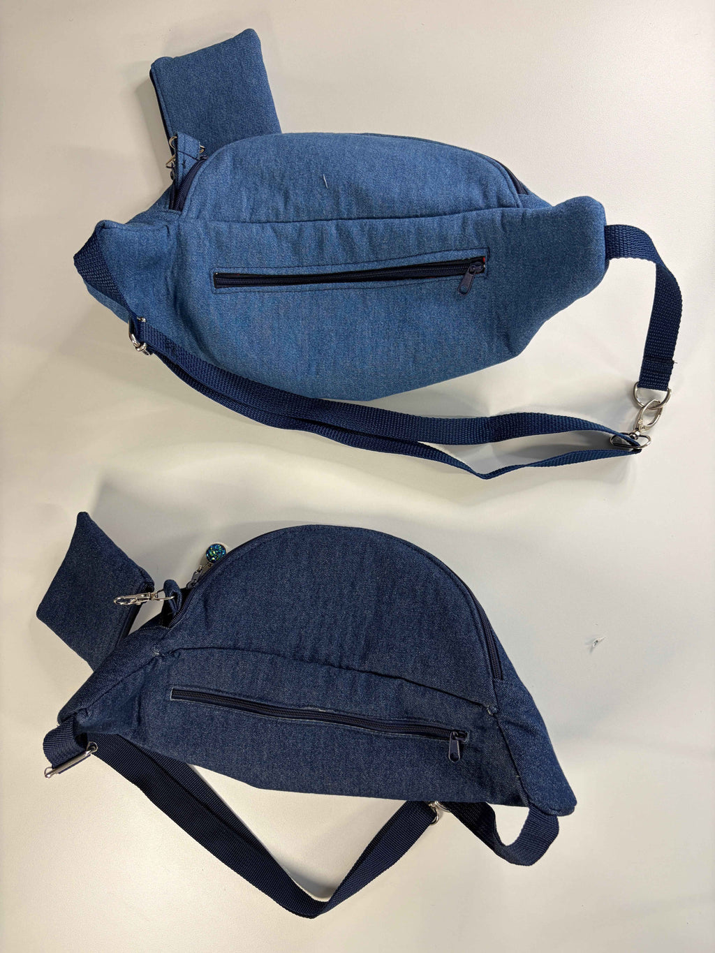 Sac ceinturon (banane) en denim - Style au choix
