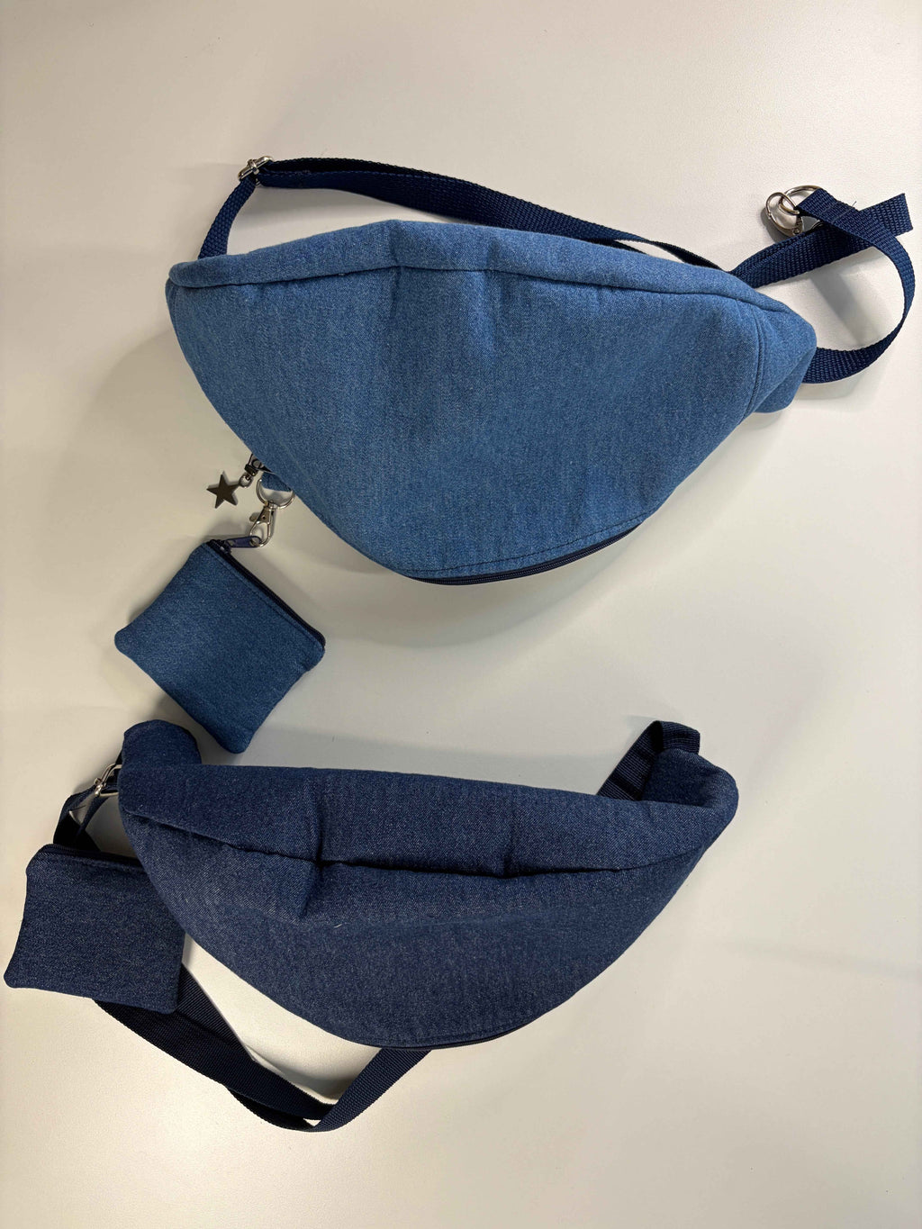 Sac ceinturon (banane) en denim - Style au choix